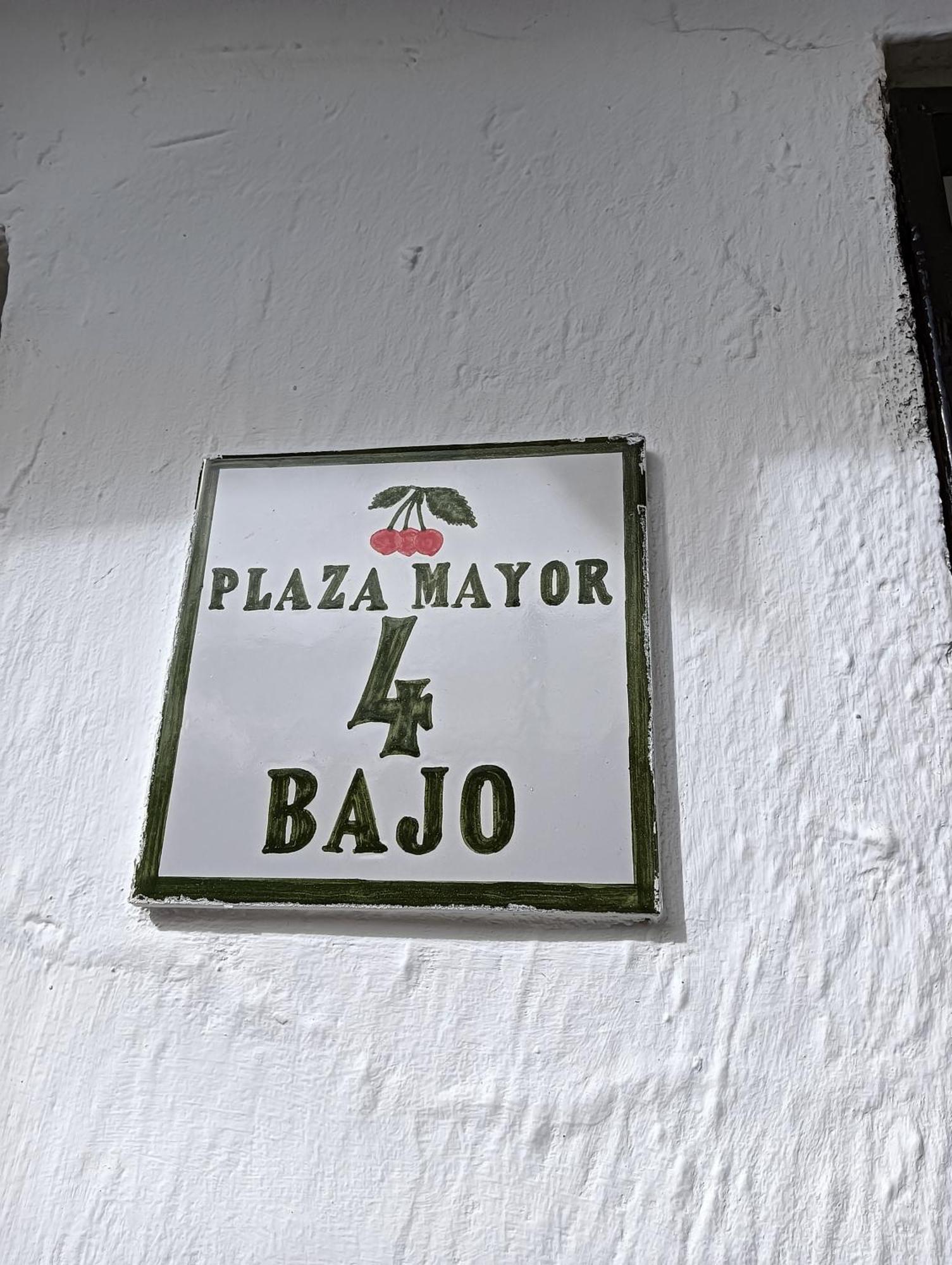 La Casa De La Plaza Apartamento Guejar Sierra Exterior foto